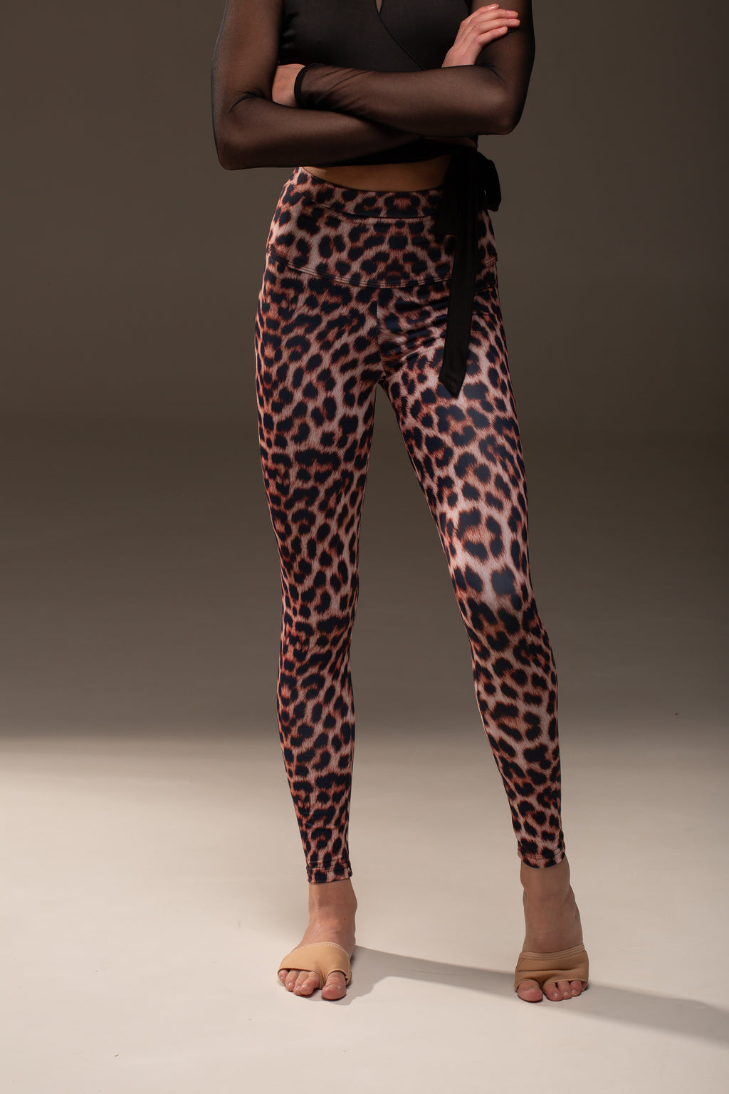 High-waisted leggings