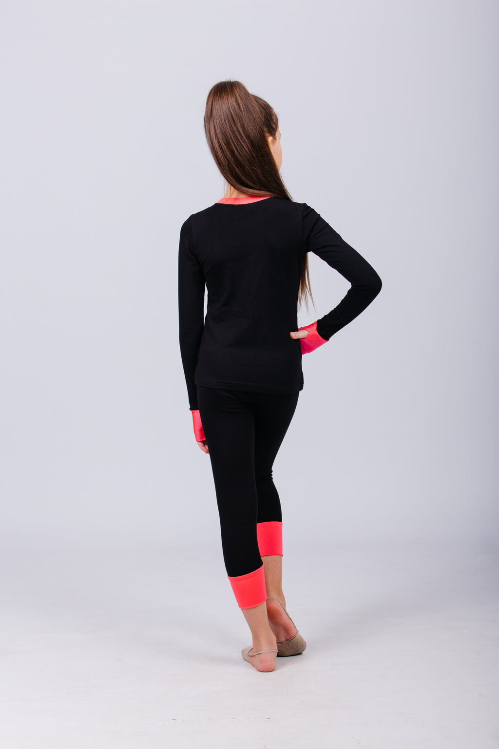 Cropped Leggings and Longsleeve Set with Finger Cuffs