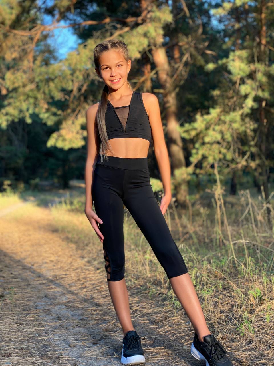 Knee-length cycling shorts