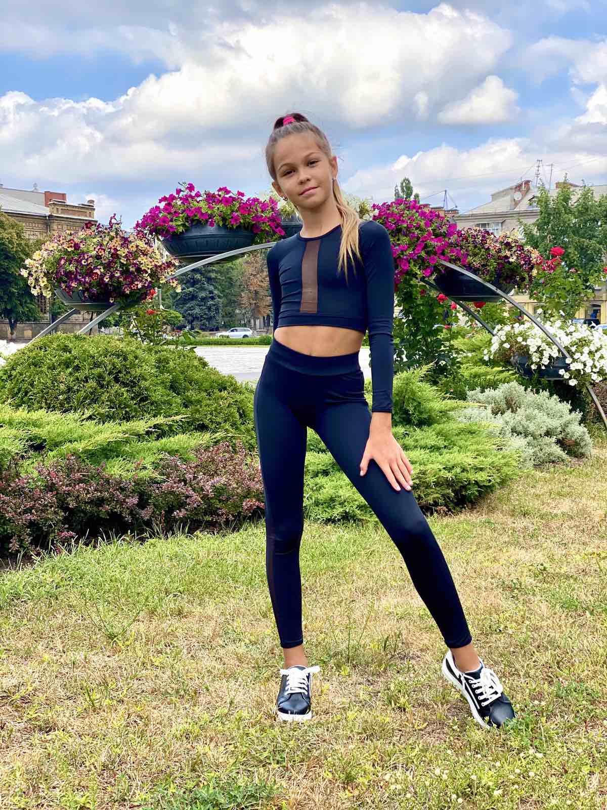 Long sleeve mesh top