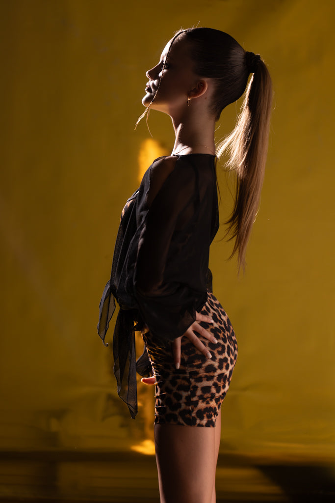 Mesh tunic with long sleeves